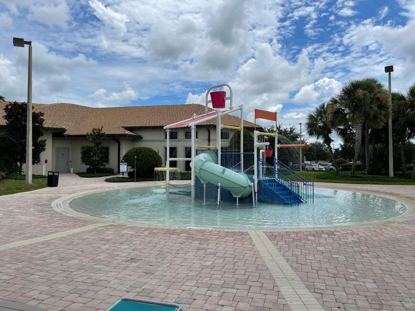Hotel House Resort Davenport Exterior foto